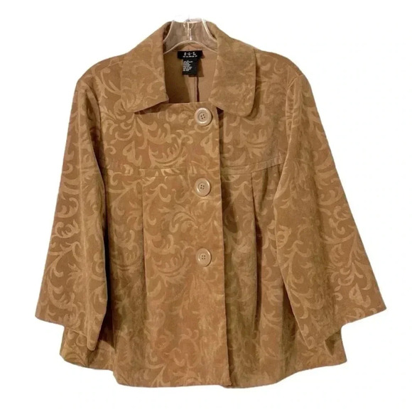 R-Q- T  jacket size 1X exudes a timeless charm with its floral design. - Picture 2 of 4